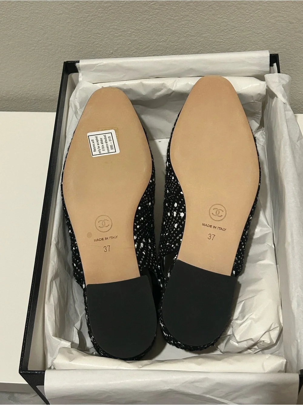 Chanel 20B Lace-up slingbacks